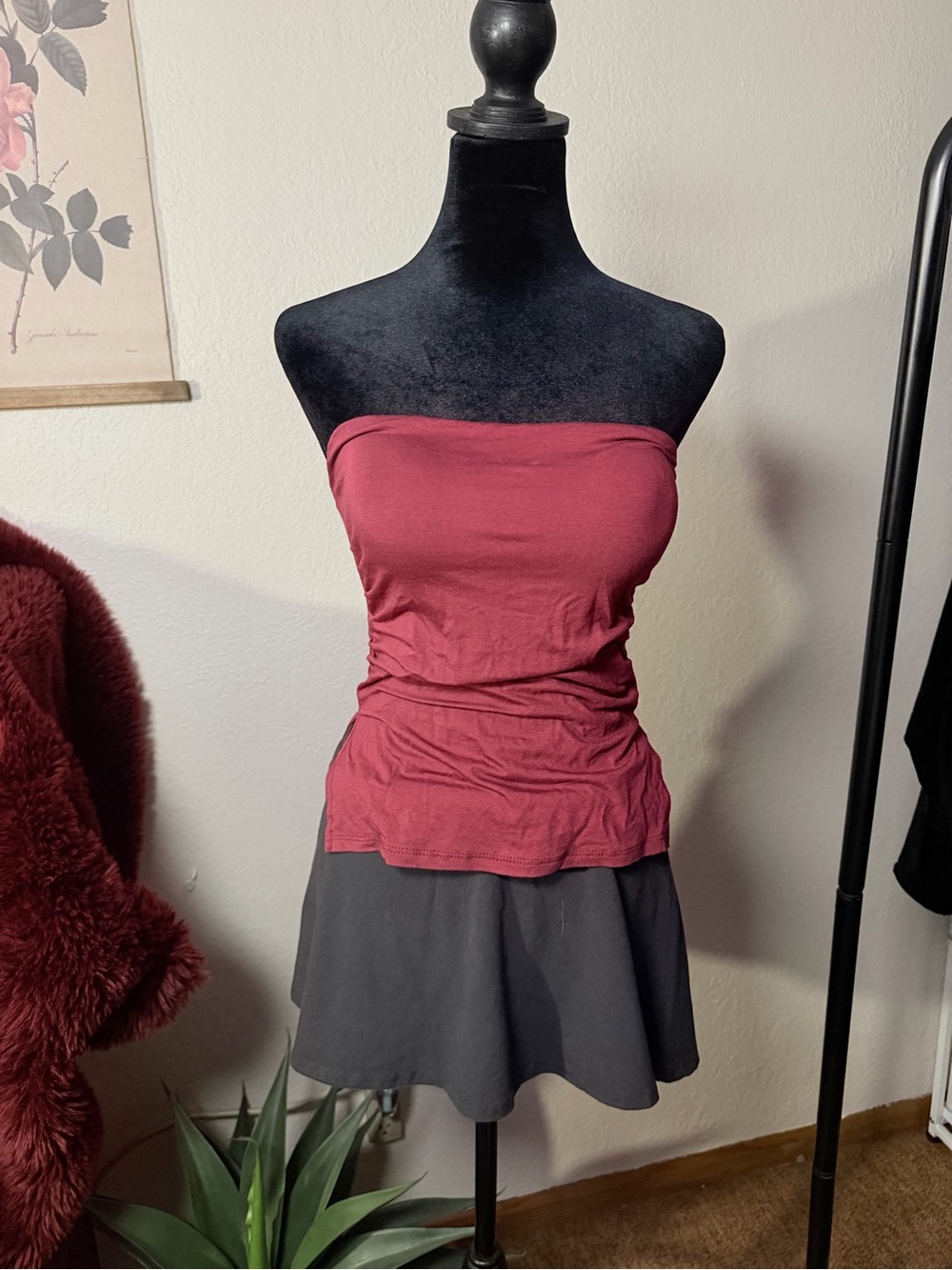 Strapless Burgundy Tube Top full length
